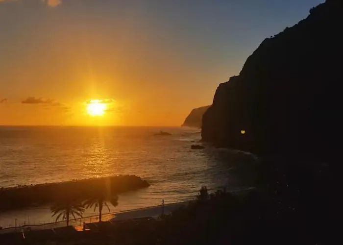 Dhamma Ponta Delgada (Madeira)