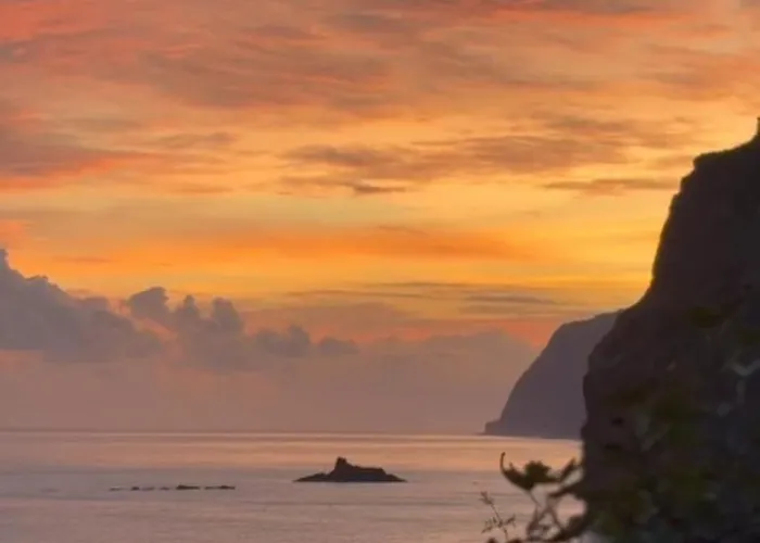 Dhamma Ponta Delgada (Madeira)